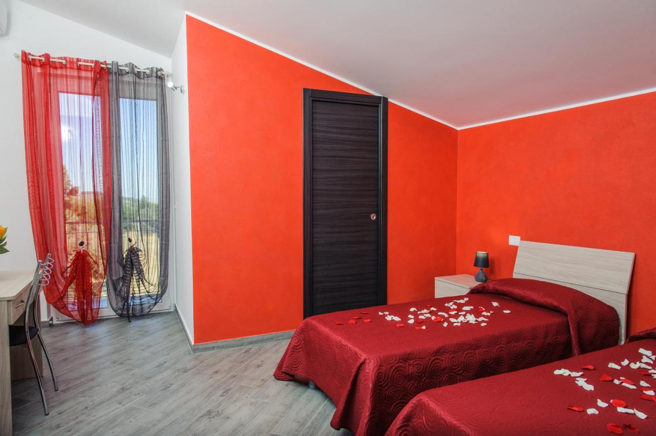 B&B Villa Fiorita เปียซซา อาร์เมรีนา ภายนอก รูปภาพ